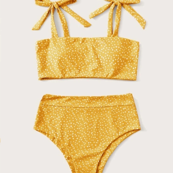 Yellow polka dot bikini 🌻 - Picture 4 of 6